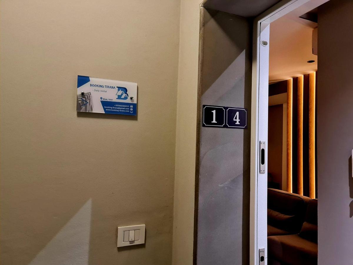 Sunny Apartment - Blloku Tirana, Near Lake Bagian luar foto